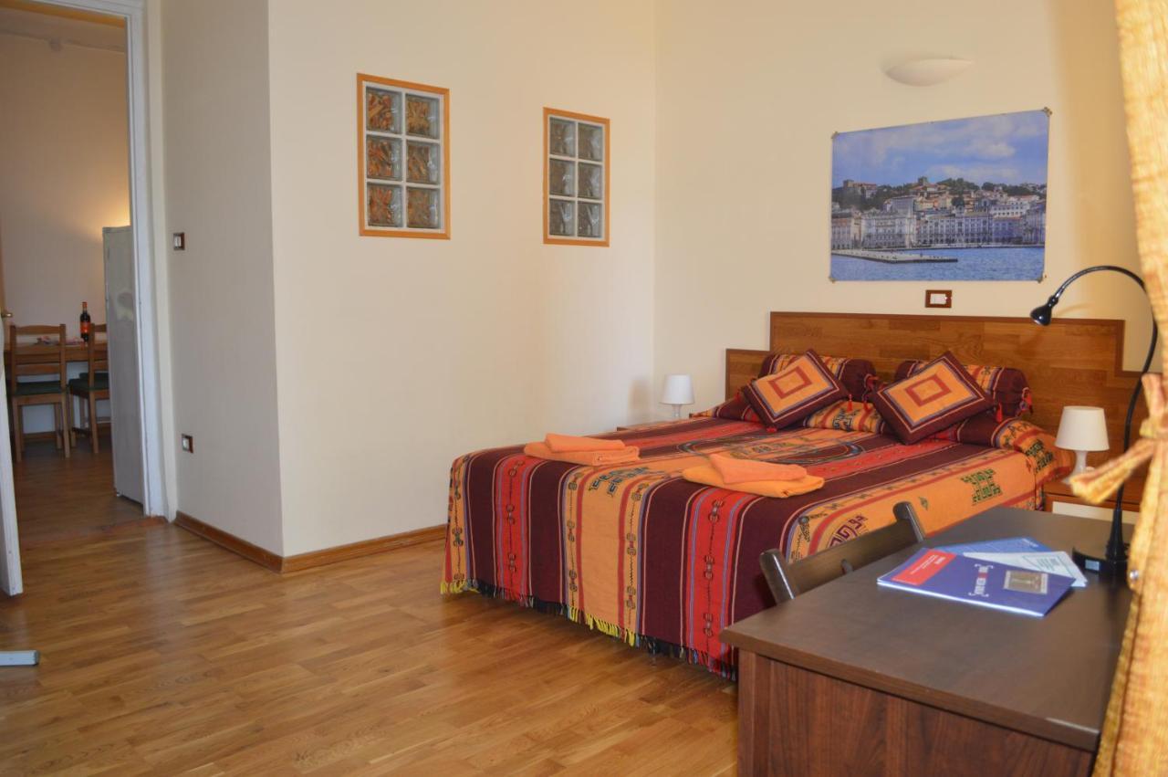 Casa Vacanza Tigor Триест Экстерьер фото