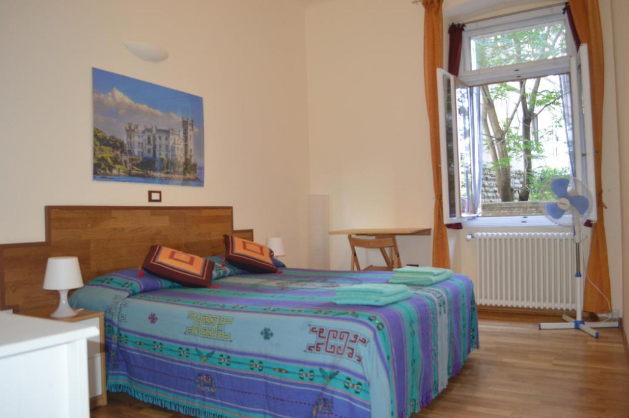Casa Vacanza Tigor Триест Экстерьер фото